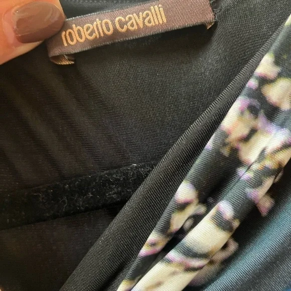 Roberto Cavalli gown​​​ - Picture 7 of 9